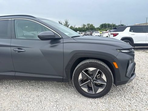 Used 2025 Hyundai Tucson SEL FWD image 4