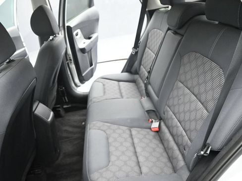 Used 2019 Kia Niro LX FWD image 17