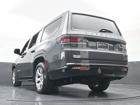 Used 2022 Jeep Wagoneer Series II image 61