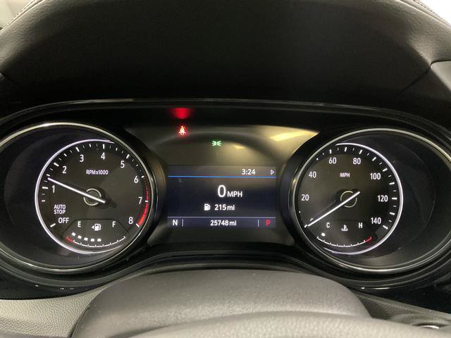 Used 2023 Buick Encore GX Essence w/ Experience Buick Package FWD image 16