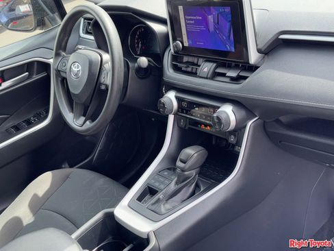 Certified 2024 Toyota RAV4 XLE AWD/4WD image 12