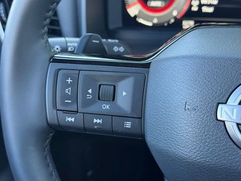 Used 2025 Nissan Rogue Platinum w/ Platinum Premium Package image 31