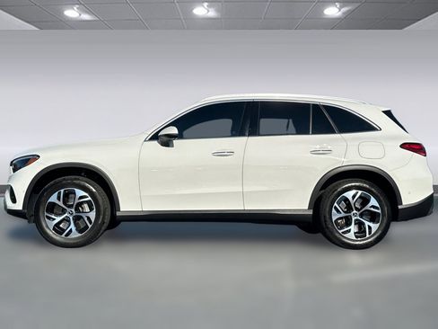 Certified 2025 Mercedes-Benz GLC 350e 4MATIC image 2