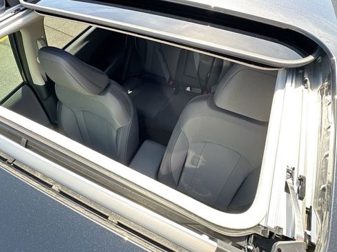 Certified 2025 Subaru Crosstrek 2.0i Premium image 30