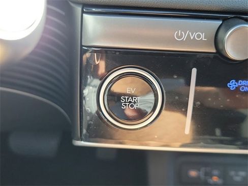 New 2026 Hyundai Ioniq 5 SE image 11