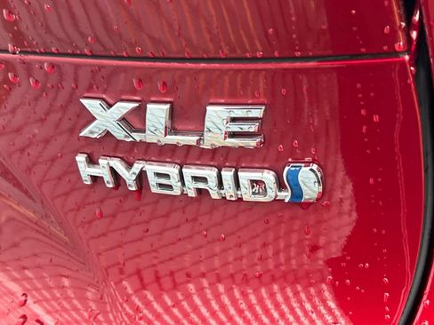 Used 2022 Toyota Venza XLE AWD/4WD image 20