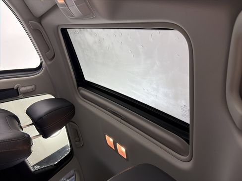 Used 2025 MAZDA CX-5 AWD 2.5 S w/ Preferred Package image 18