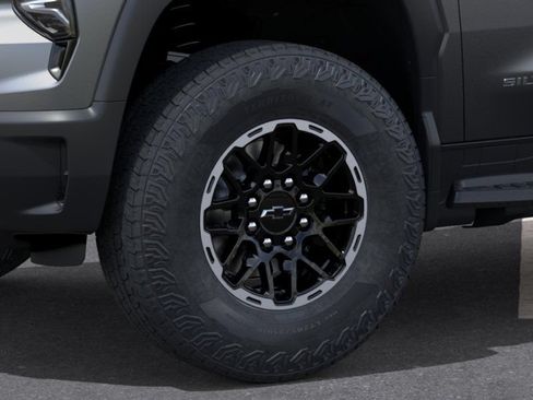 New 2026 Chevrolet Silverado EV Trail Boss AWD/4WD image 9