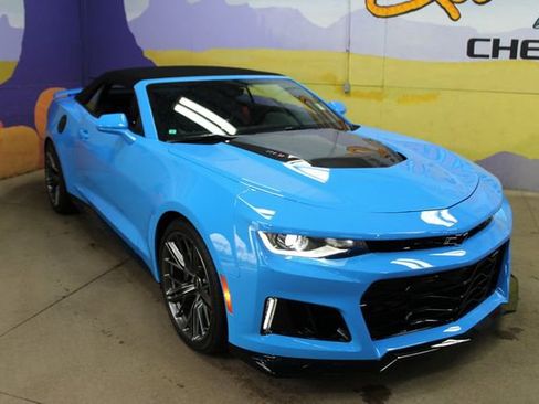 Used 2023 Chevrolet Camaro ZL1 RWD image 4