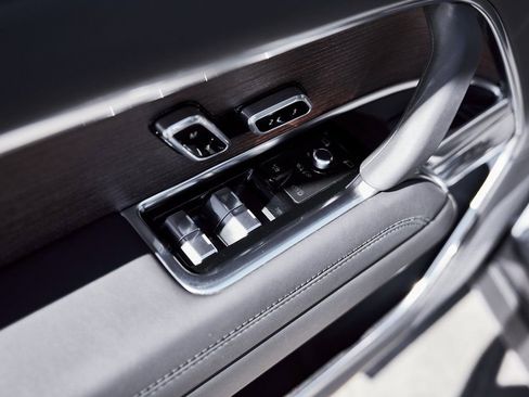 Used 2024 Land Rover Range Rover SE image 30