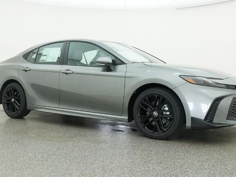 New 2026 Toyota Camry SE FWD image 28