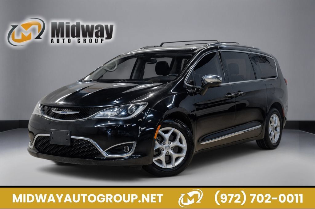 Used 2020 Chrysler Pacifica Limited FWD image 1
