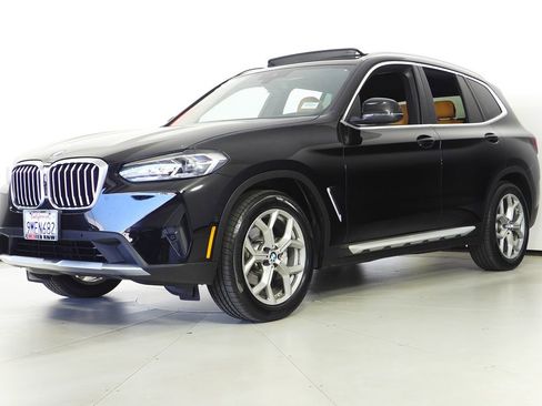 Used 2024 BMW X3 sDrive30i w/ Convenience Package RWD image 2