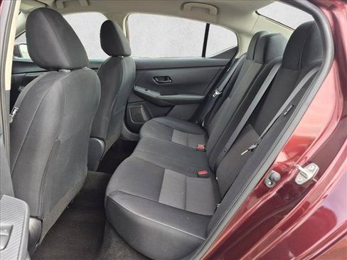 Used 2024 Nissan Sentra SV FWD image 17