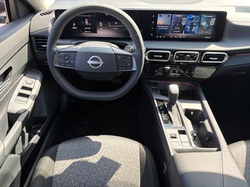 New 2026 Nissan Sentra SV w/ SV Convenience Package FWD image 16