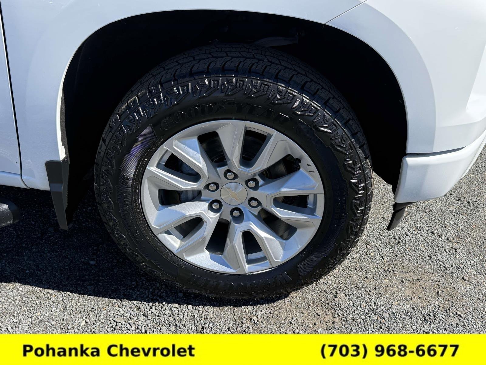 Certified 2023 Chevrolet Silverado 1500 Custom AWD/4WD image 7