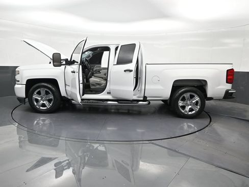 Used 2016 Chevrolet Silverado 1500 Custom w/ Custom Convenience Package RWD image 38