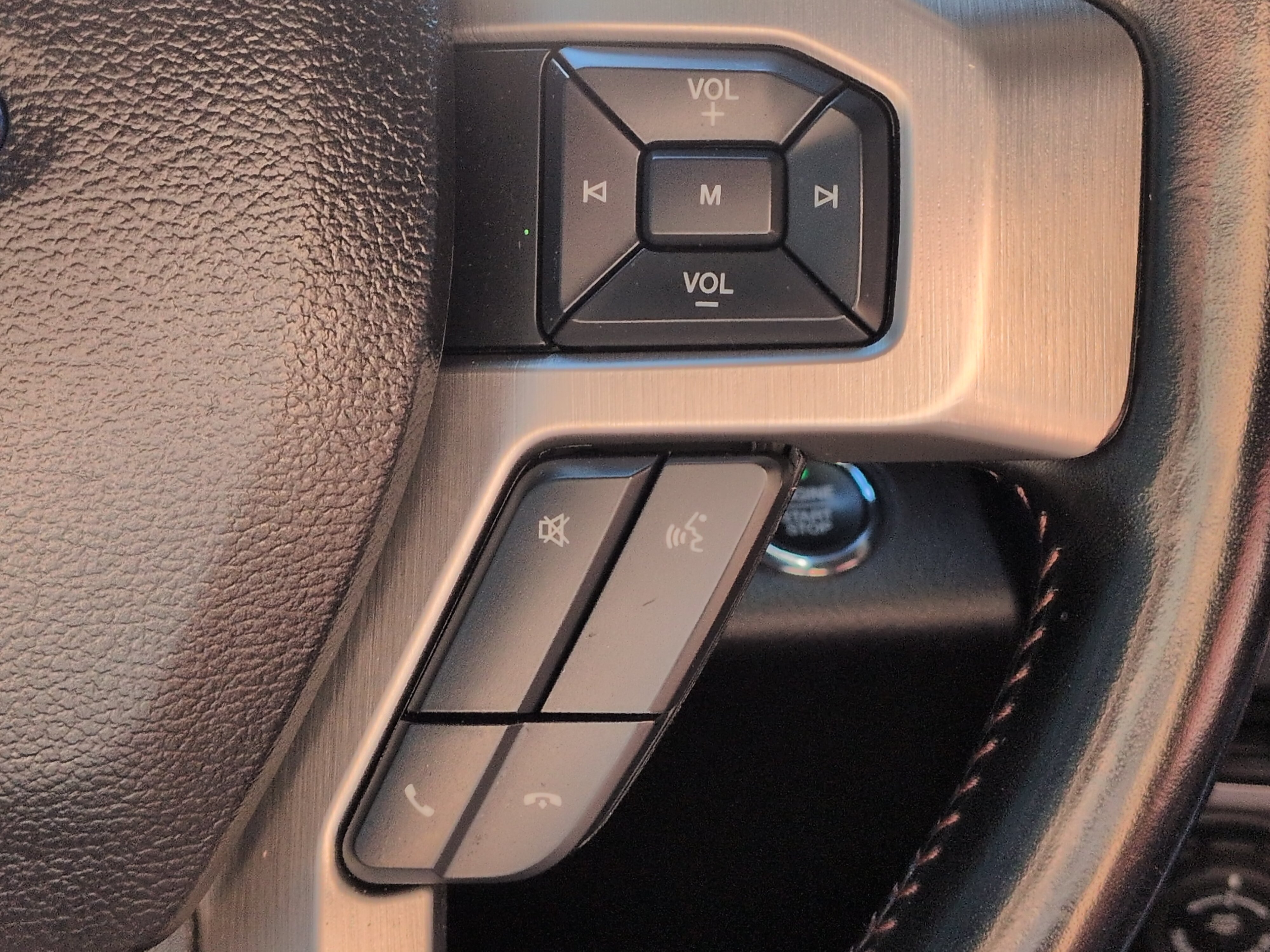 Used 2020 Ford F250 Platinum AWD/4WD image 24