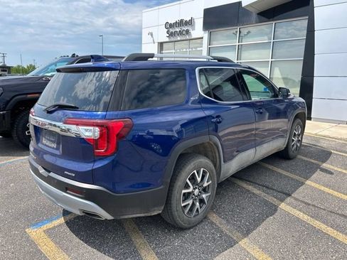 Used 2023 GMC Acadia SLT w/ Preferred Package AWD/4WD image 5