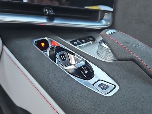 Used 2023 Chevrolet Corvette Stingray Premium Cpe image 38