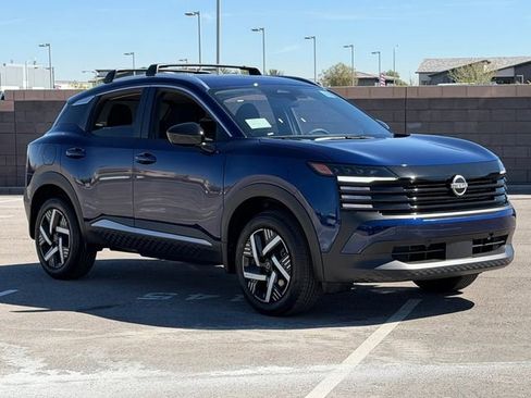 New 2026 Nissan Kicks SV w/ Charging Package FWD image 9