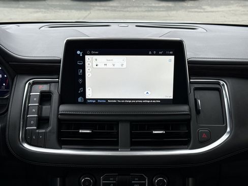 Used 2023 Chevrolet Suburban LT w/ LT Signature Package image 20