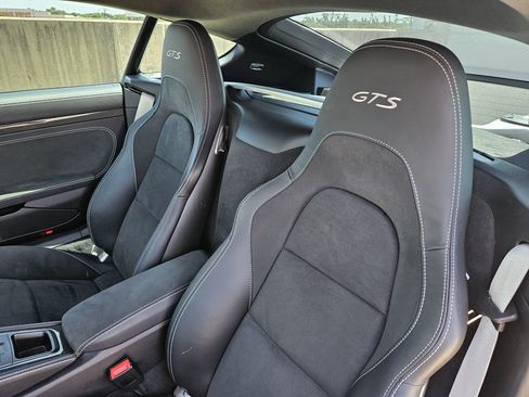 Used 2024 Porsche 718 Cayman GTS RWD image 6