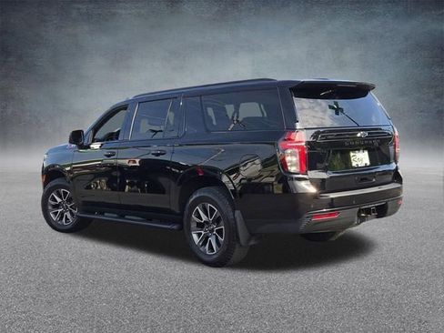Used 2023 Chevrolet Suburban Z71 w/ Luxury Package AWD/4WD image 24