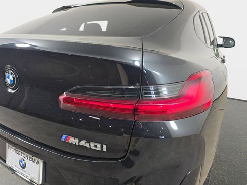 Certified 2024 BMW X4 M40i w/ Premium Package AWD/4WD image 35