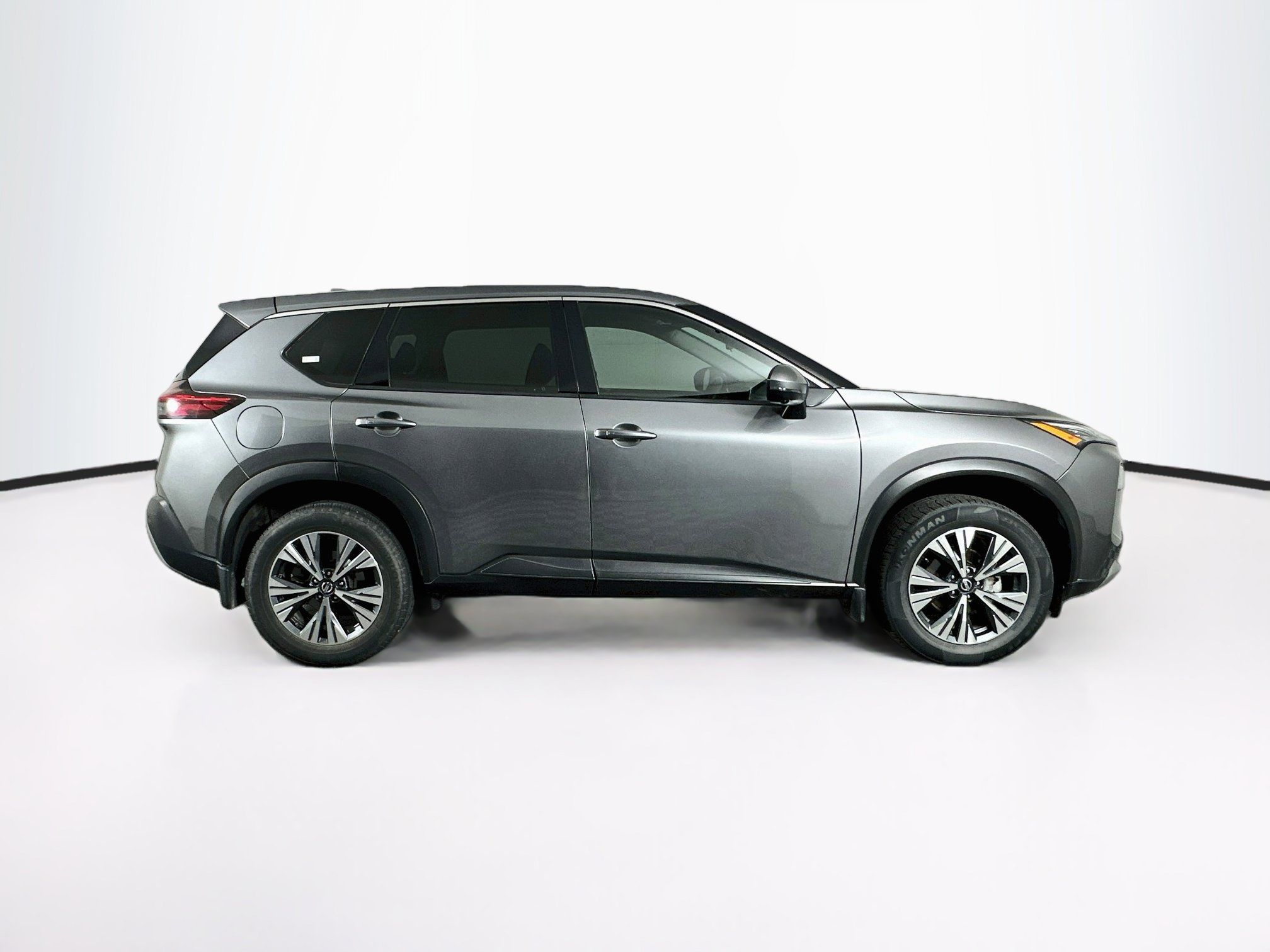 Used 2021 Nissan Rogue SV FWD image 10