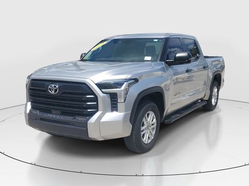 Used 2024 Toyota Tundra SR5 w/ SR5 Convenience Package image 3