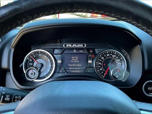 Used 2019 RAM 1500 Big Horn image 16