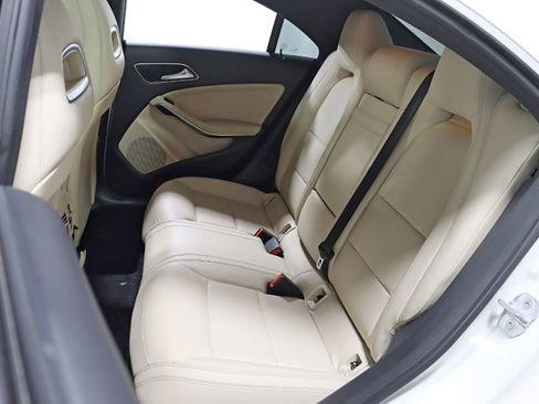 Used 2015 Mercedes-Benz CLA 250 CLA 250 image 23