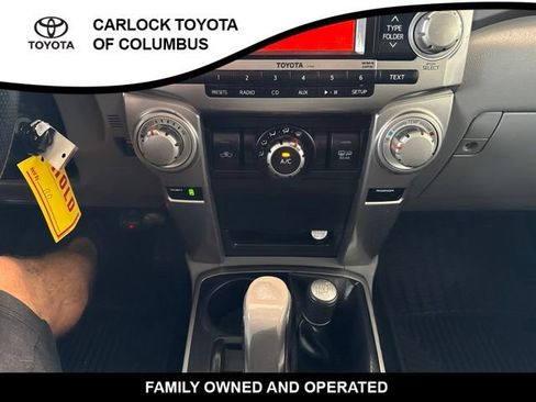 Used 2011 Toyota 4Runner SR5 w/ Premium Pkg w/Leather AWD/4WD image 28