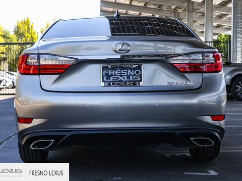 Used 2018 Lexus ES 350 w/ Navigation System Package FWD image 5