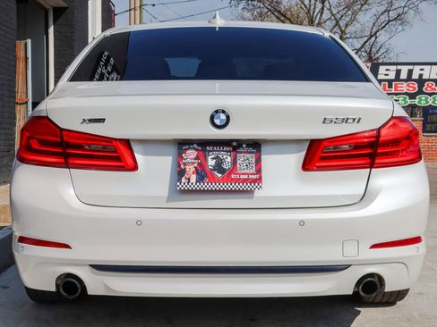 Used 2017 BMW 530i xDrive AWD/4WD image 7