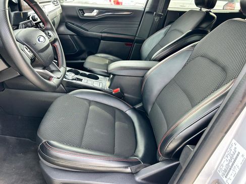 Used 2025 Ford Escape ST-Line FWD image 7