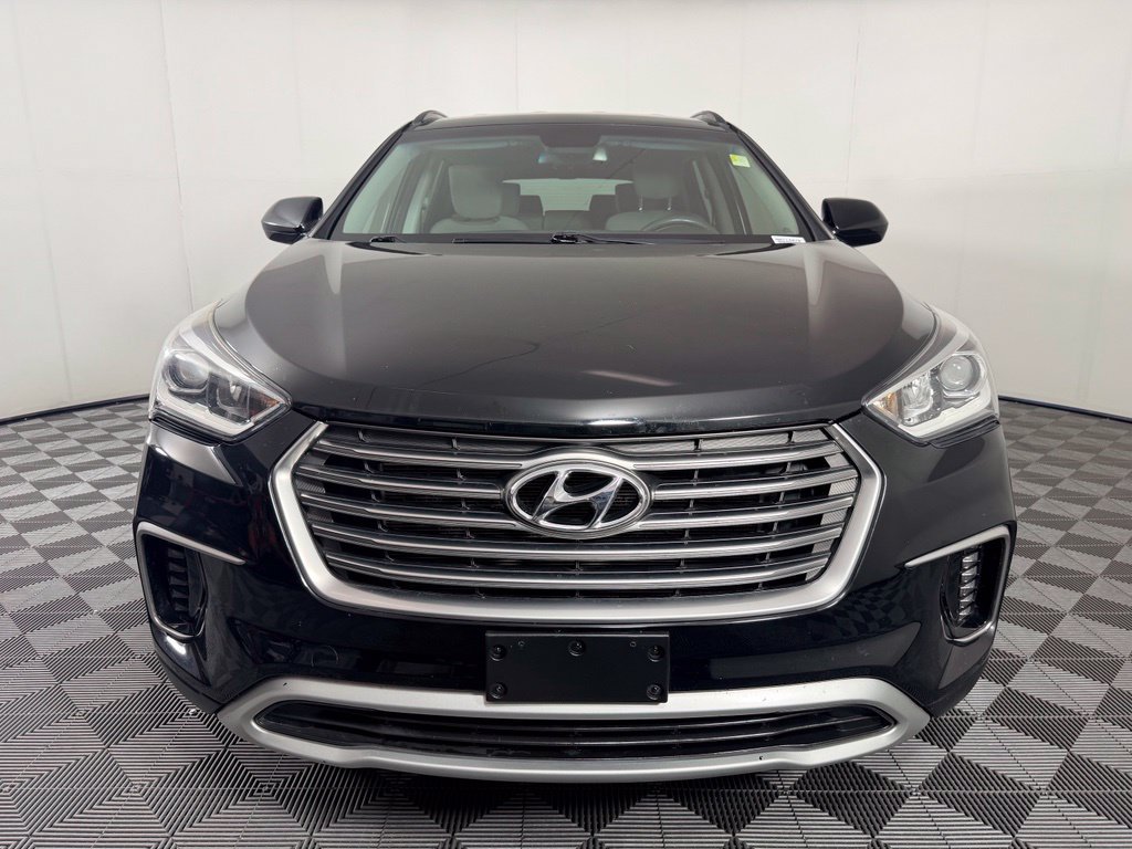 Used 2017 Hyundai Santa Fe SE AWD/4WD image 4