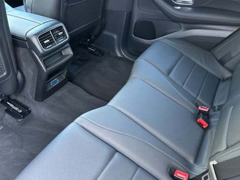 Certified 2025 Mercedes-Benz GLE 350 4MATIC image 26