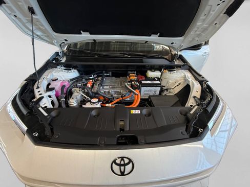 New 2026 Toyota C-HR AWD/4WD image 24