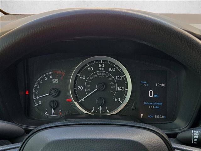 Used 2021 Toyota Corolla LE FWD image 11