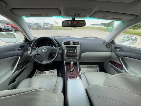 Used 2007 Lexus IS 250 RWD image 10