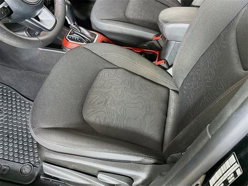 Used 2020 Jeep Renegade Trailhawk image 12