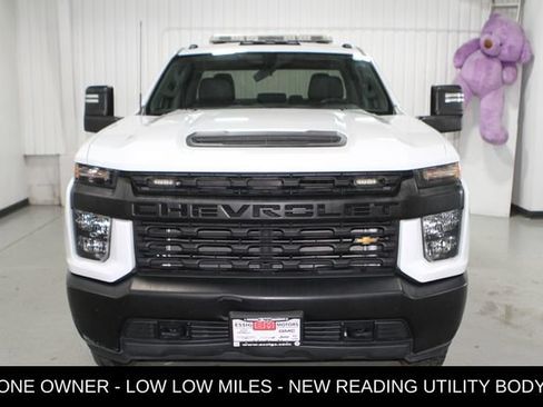 Used 2020 Chevrolet Silverado 3500 W/T w/ WT Convenience Package AWD/4WD image 2