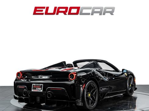 Used 2020 Ferrari 488 Pista Spider RWD image 6
