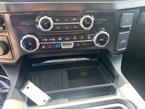 New 2026 Ford F350 Lariat w/ Black Appearance Package AWD/4WD image 25