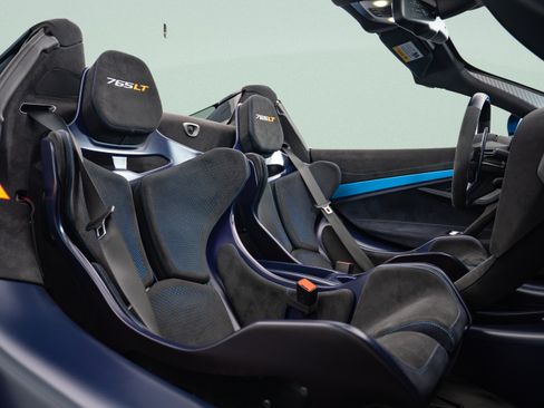 Used 2022 McLaren 765LT RWD image 11
