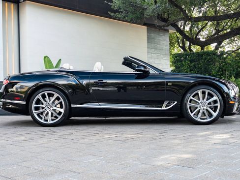 Used 2020 Bentley Continental GT AWD/4WD image 23
