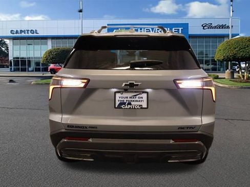 New 2026 Chevrolet Equinox ACTIV image 3