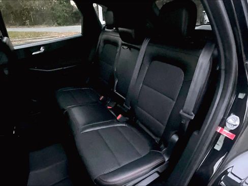 Used 2023 Ford Escape ST-Line Elite image 19